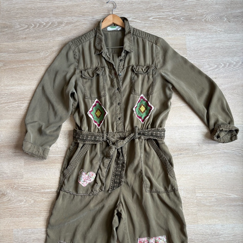 Anthropologie Jane Jumpsuit with Custom Patches - Picture 11 of 15